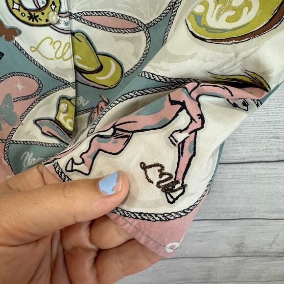 Wrangler x Lainey Wilson Women's Short Sleeve Tie Front Camp Shirt Size XL - Picture 6 of 9